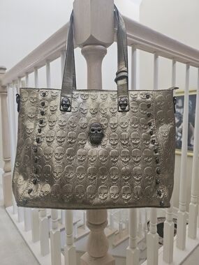 Skull-Embossed Metallic Tote Bag - Gold